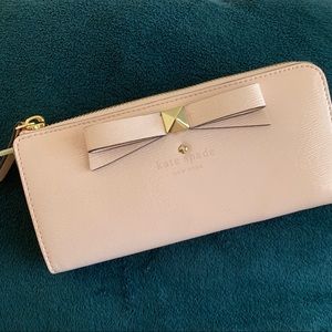 Kate Spade Ballet Pink wallet-BEACON COURT NISHA